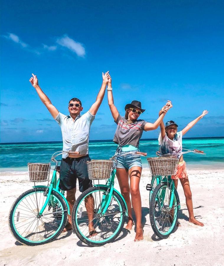 Hotel Moodhu Surf House Himmafushi Exterior foto